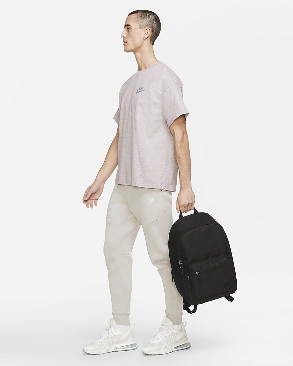 Nike sportswear heritage bag deals
